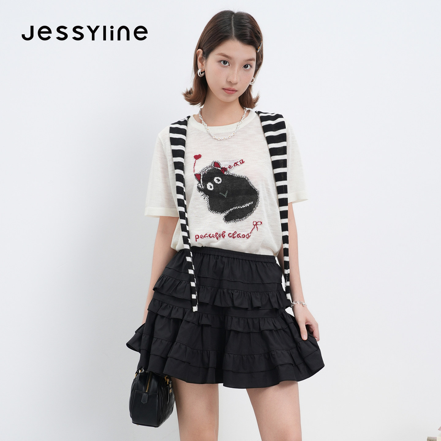 jessyline2026夏季专柜新款 杰茜莱披肩穿搭短袖针织衫 621104020