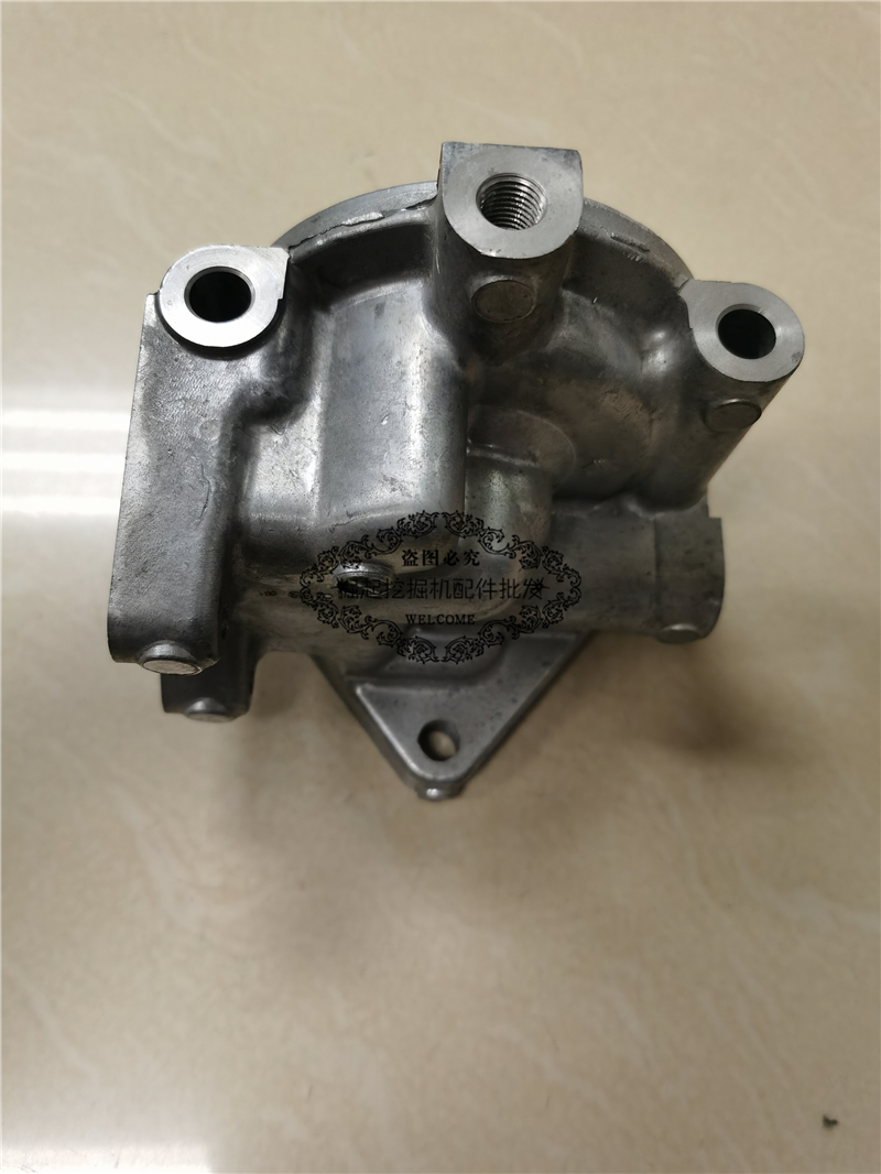 挖掘机神钢SK200-8/250-8机油格座SK2260/350-8超8机油滤芯座底座