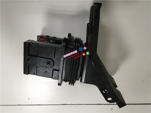 优质挖掘机配件厦工XG806/809E山重建机GC88-8行走脚踏先导阀总成