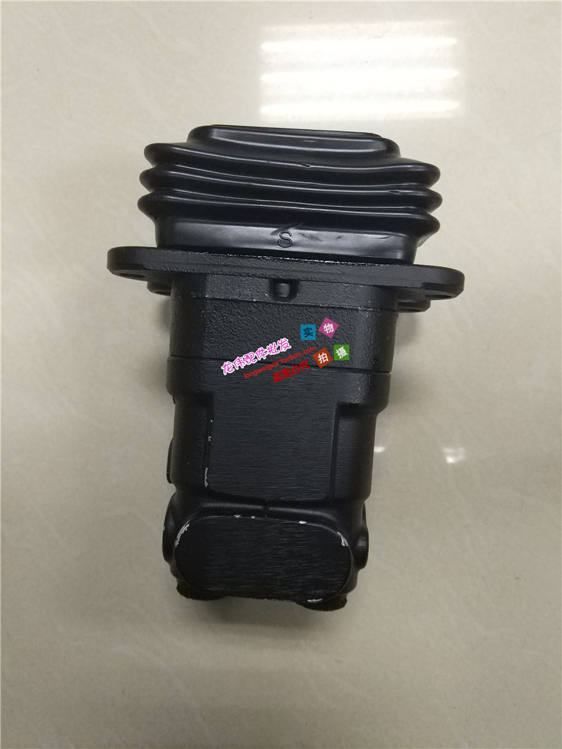 挖掘机配件正厂徐工XE490CK/500C/700C/900C行走脚踏先导阀总成