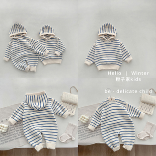韩版冬季婴儿连体衣洋气男女童条纹连帽休闲哈衣宝宝保暖外出爬服
