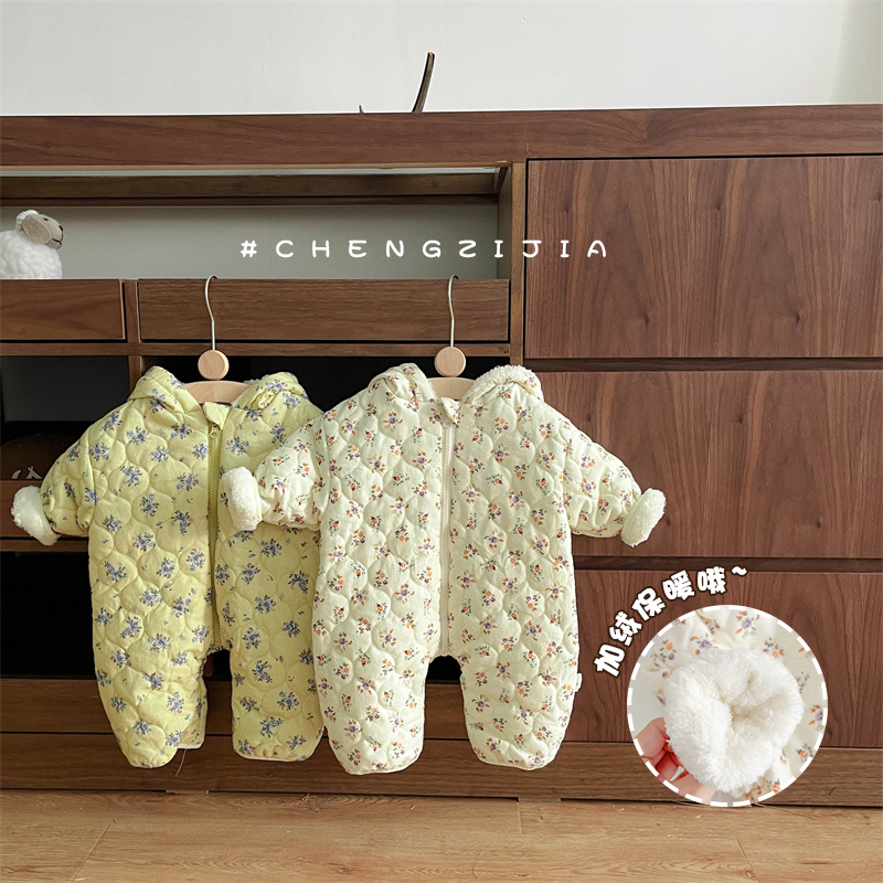 女孩冬季加绒连体衣碎花连帽爬服