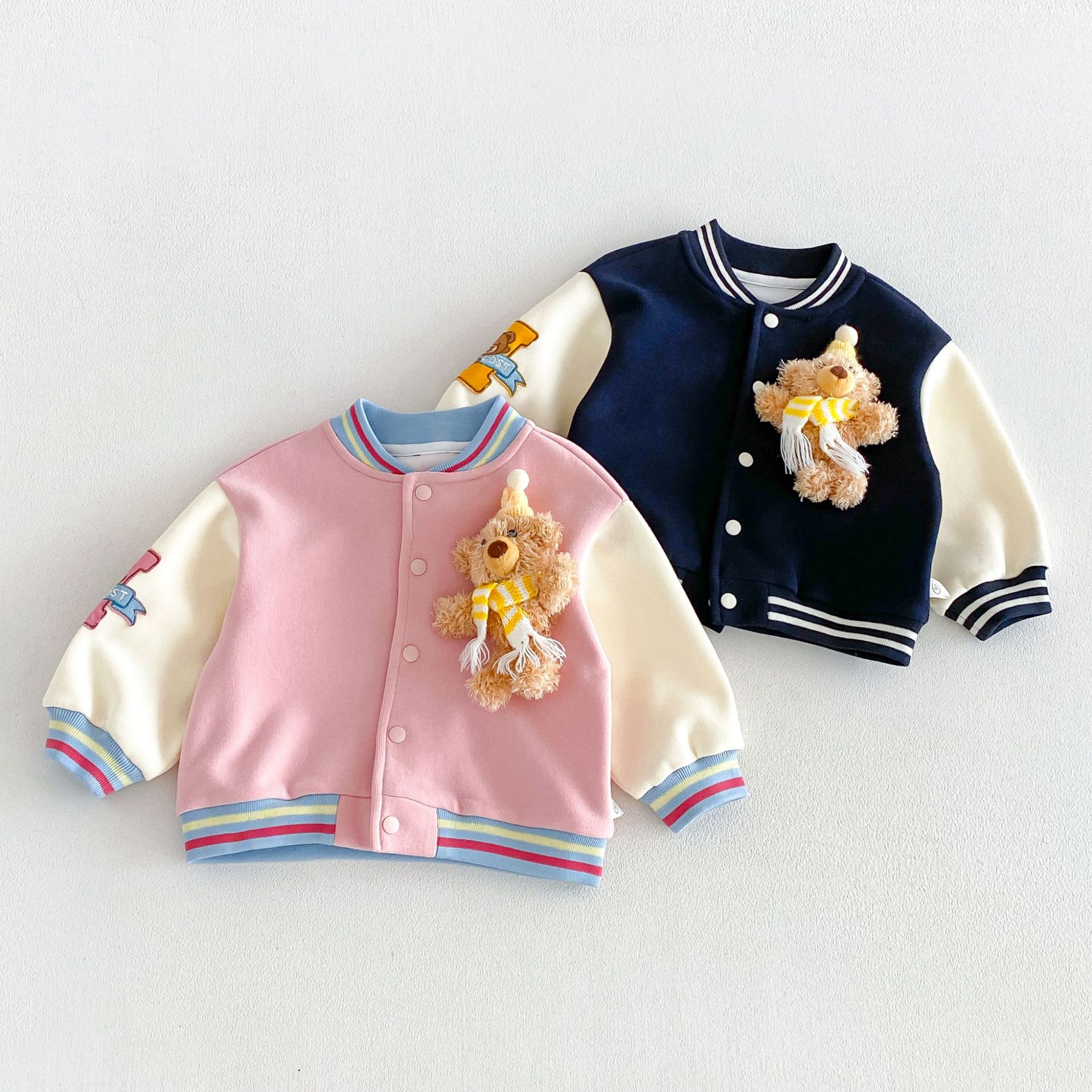儿童2026秋装新款立体小熊棒球服