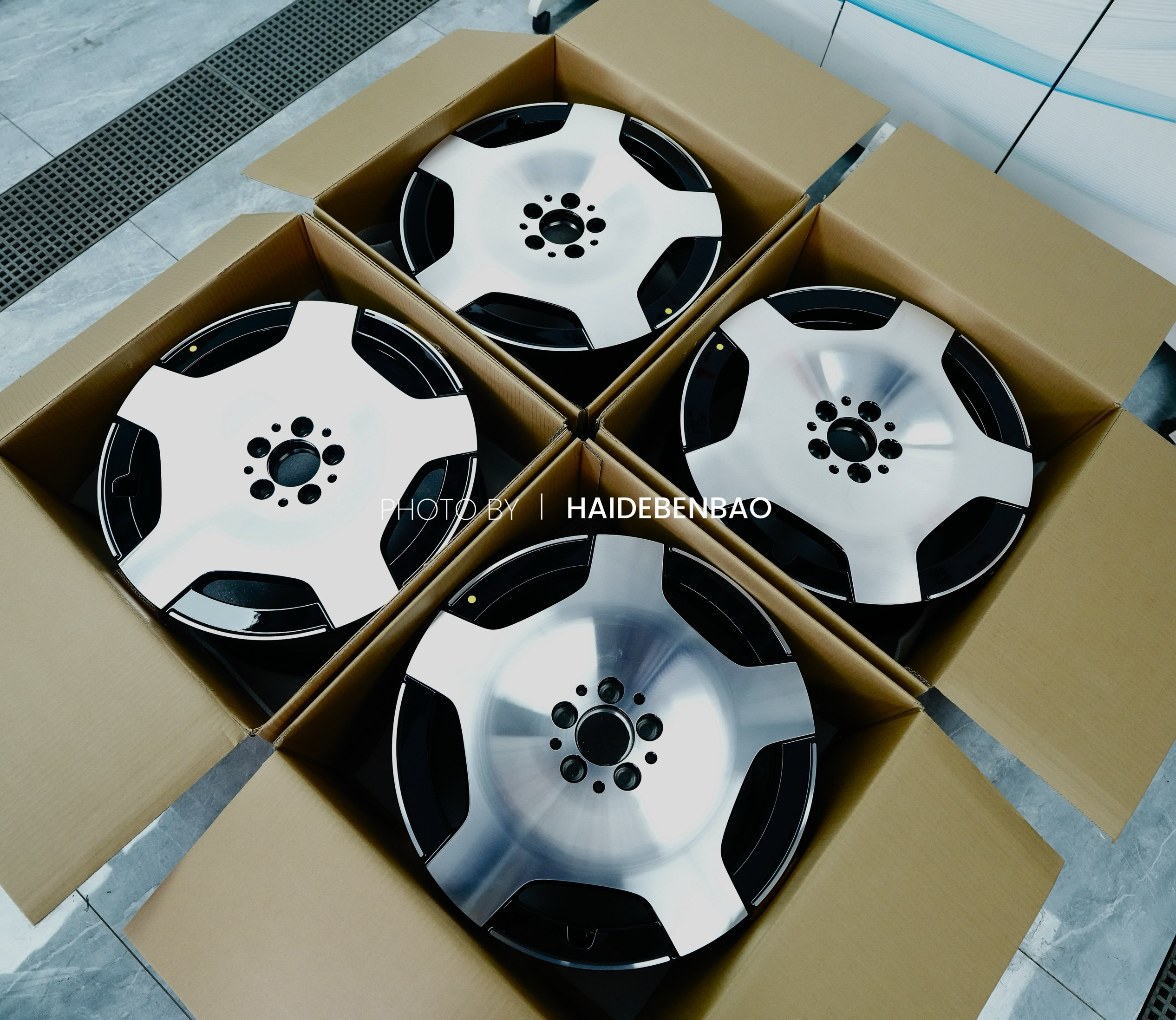 适用奔驰V260 威霆升级原厂V300轮毂，奔驰V300原厂轮毂V300原装