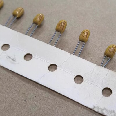 T350A105M035AS7301基美全新原装直插钽电容35V 105 1UF