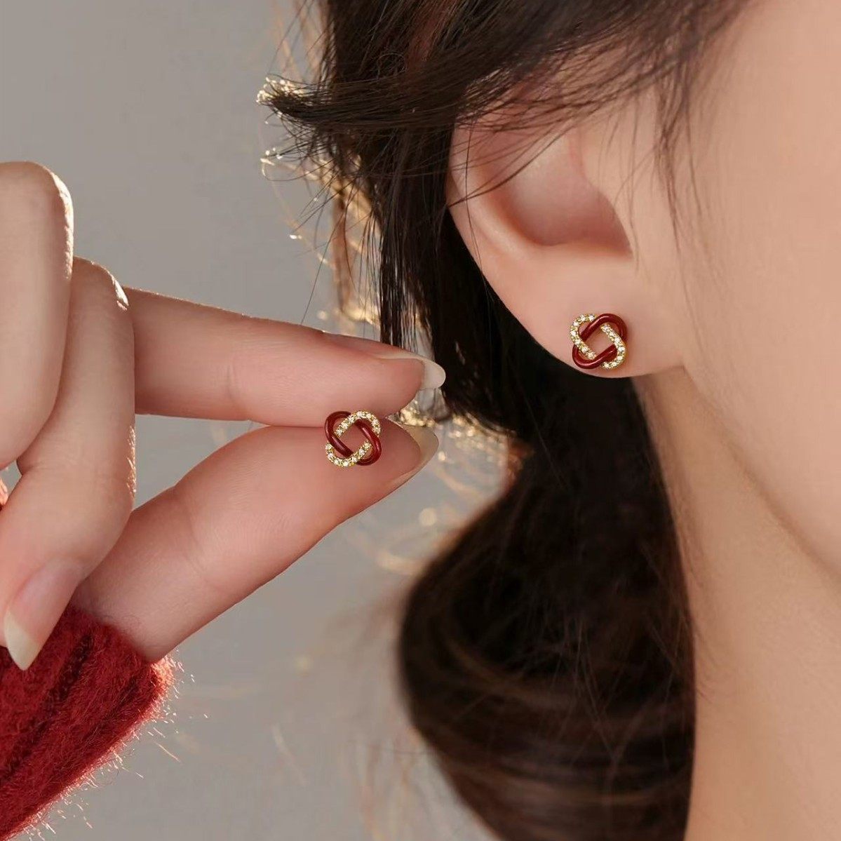 韩国红色同心结耳钉女轻奢独特高级感马年耳环气质本命年新款耳饰,饰品/流行首饰/时尚饰品新,耳钉,淘宝优惠券,粉丝福利购,淘宝优惠卷