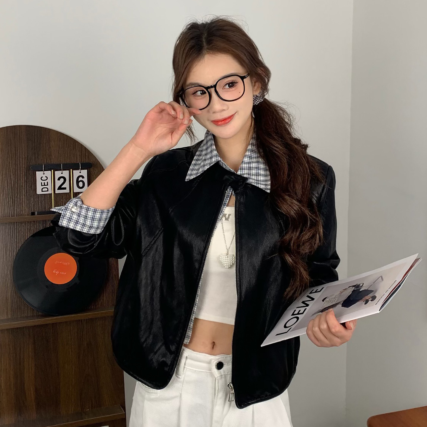 小众设计感拼接衬衫领皮衣外套女士假两件新款短款上衣外衣皮夹克