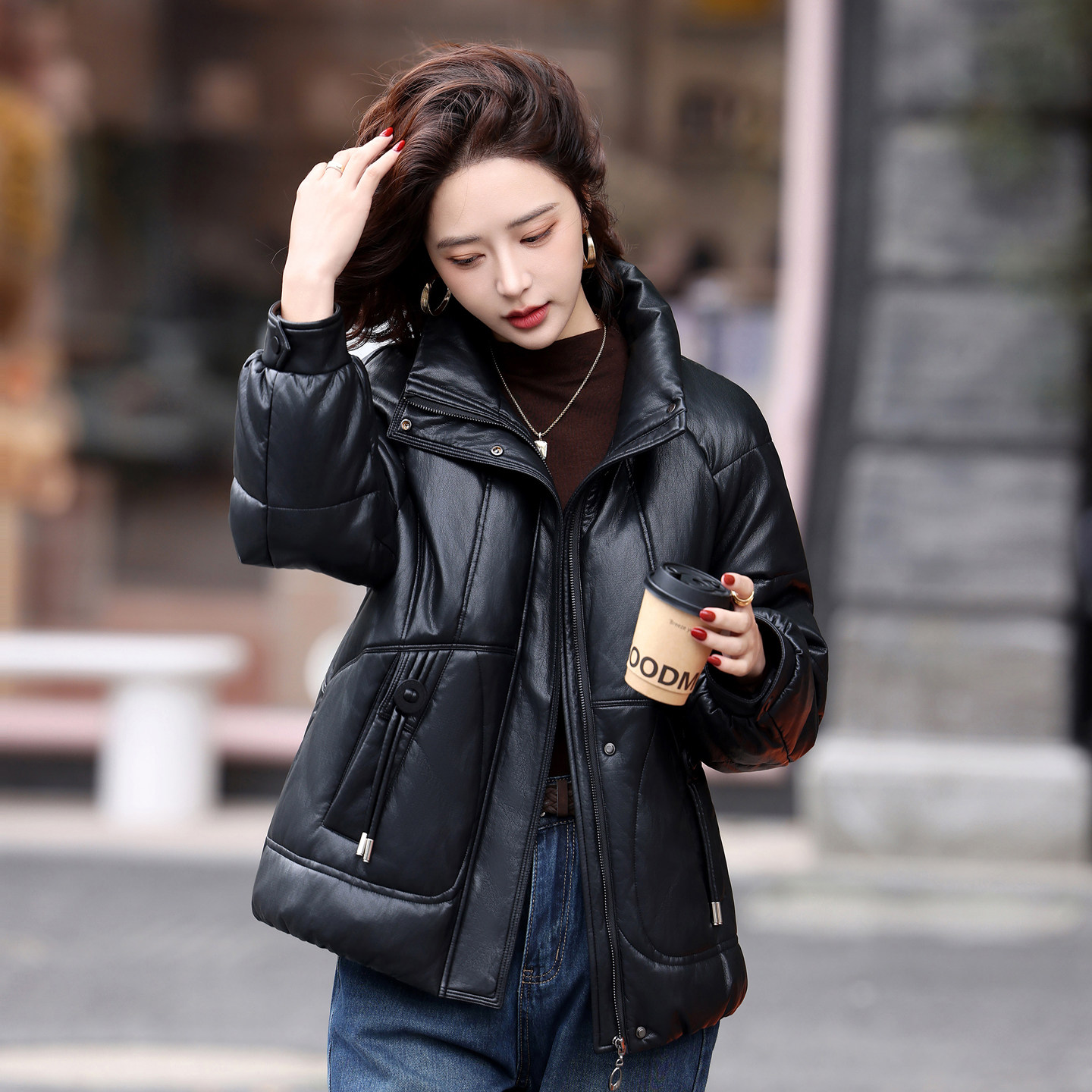 皮羽绒服女短款羽绒皮衣外套