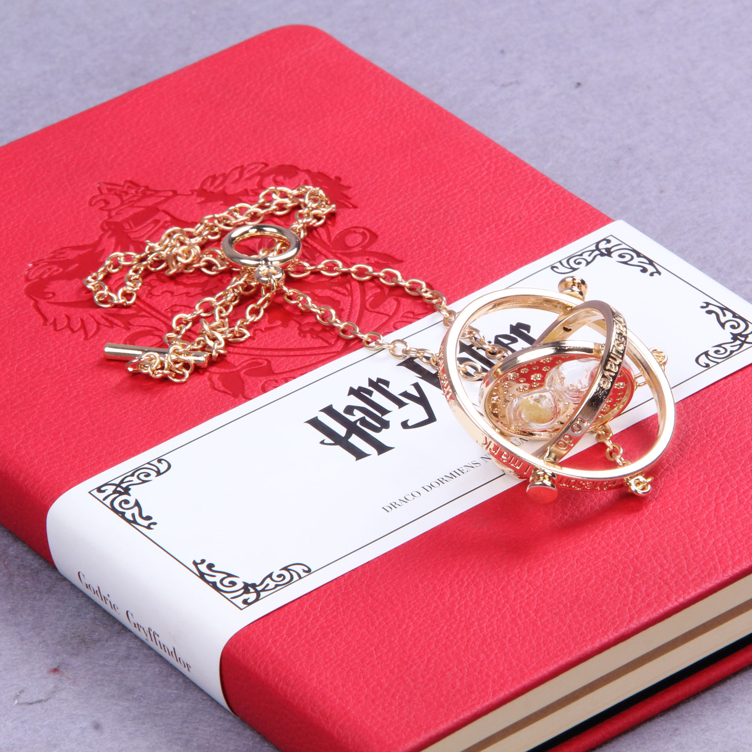 哈利波特影视周边 赫敏时光转换器旋转项链 盒装经典沙漏项链