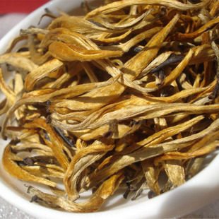 新茶滇红 茶叶 云南 古树凤庆金芽茶蜜香 红茶 香 高 500克