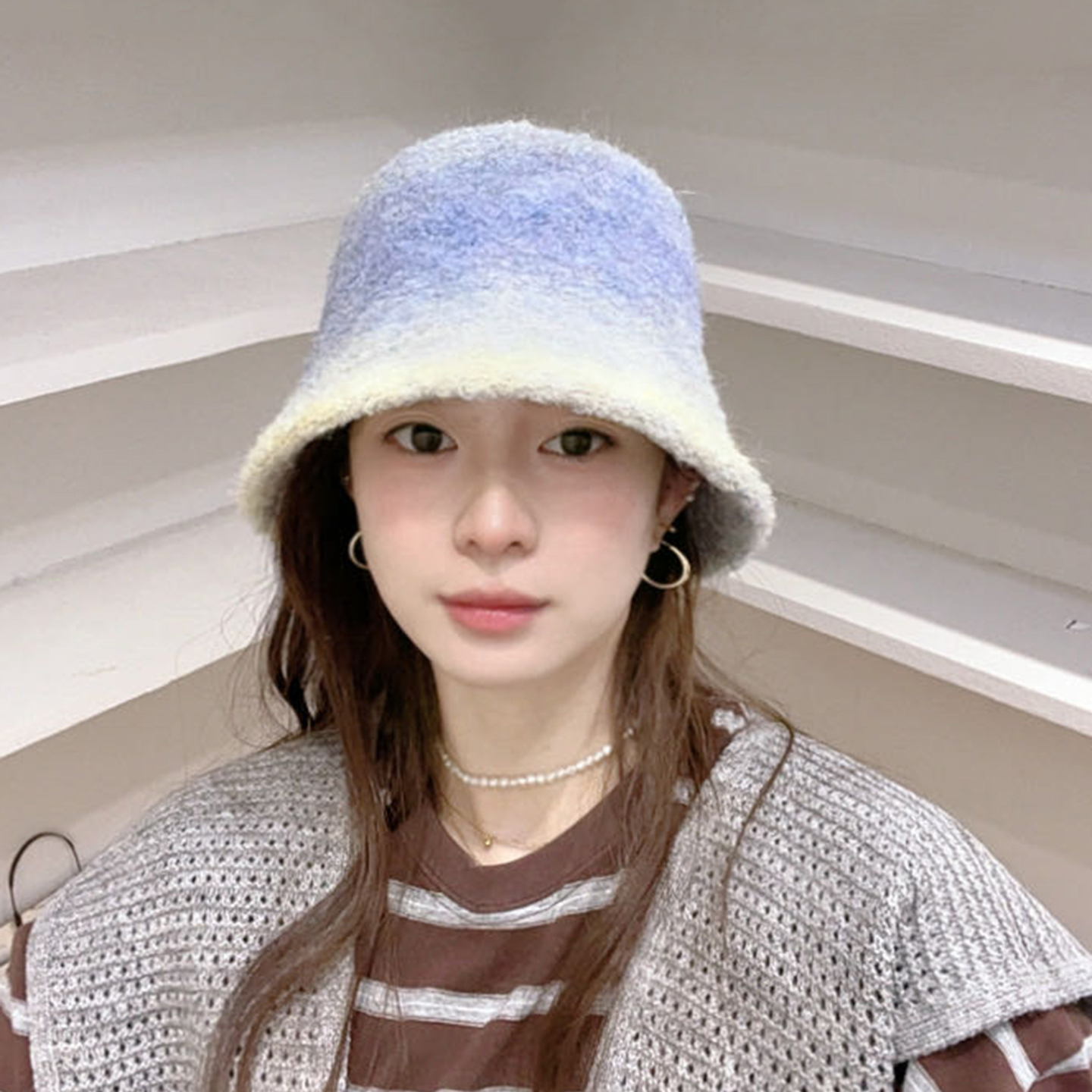 韩系渐变色毛绒渔夫帽秋冬保暖