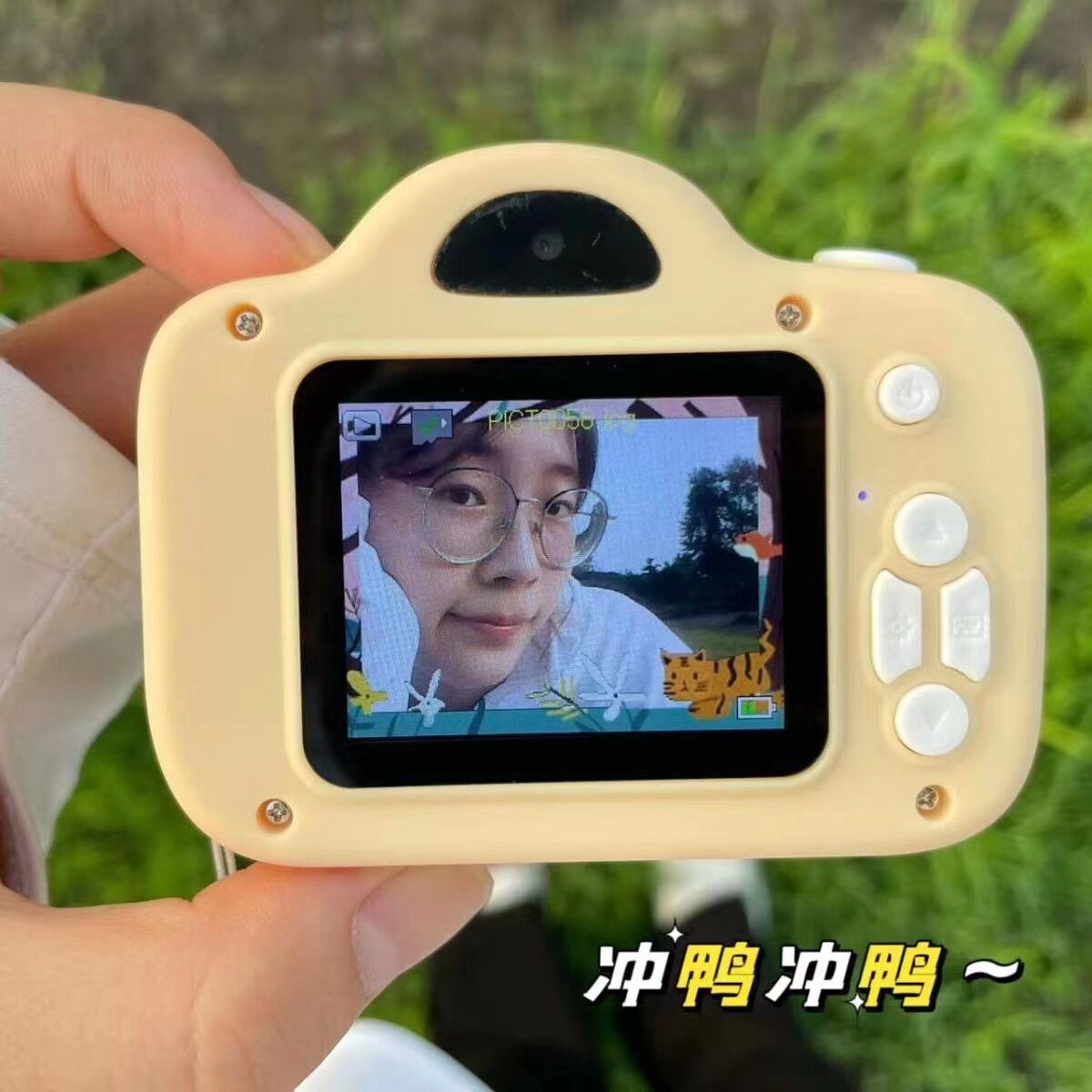 高清双摄校园相机可上传手机学生党礼物摄像玩具多功能儿童照相机使用感如何?