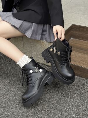 靴子马丁靴女秋冬加绒2025年新款爆款内增高小个子厚底粗跟短靴潮