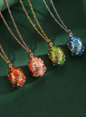 青岛原创时尚饰品珐琅彩釉雪花红色爱心可打开彩蛋中长款项链