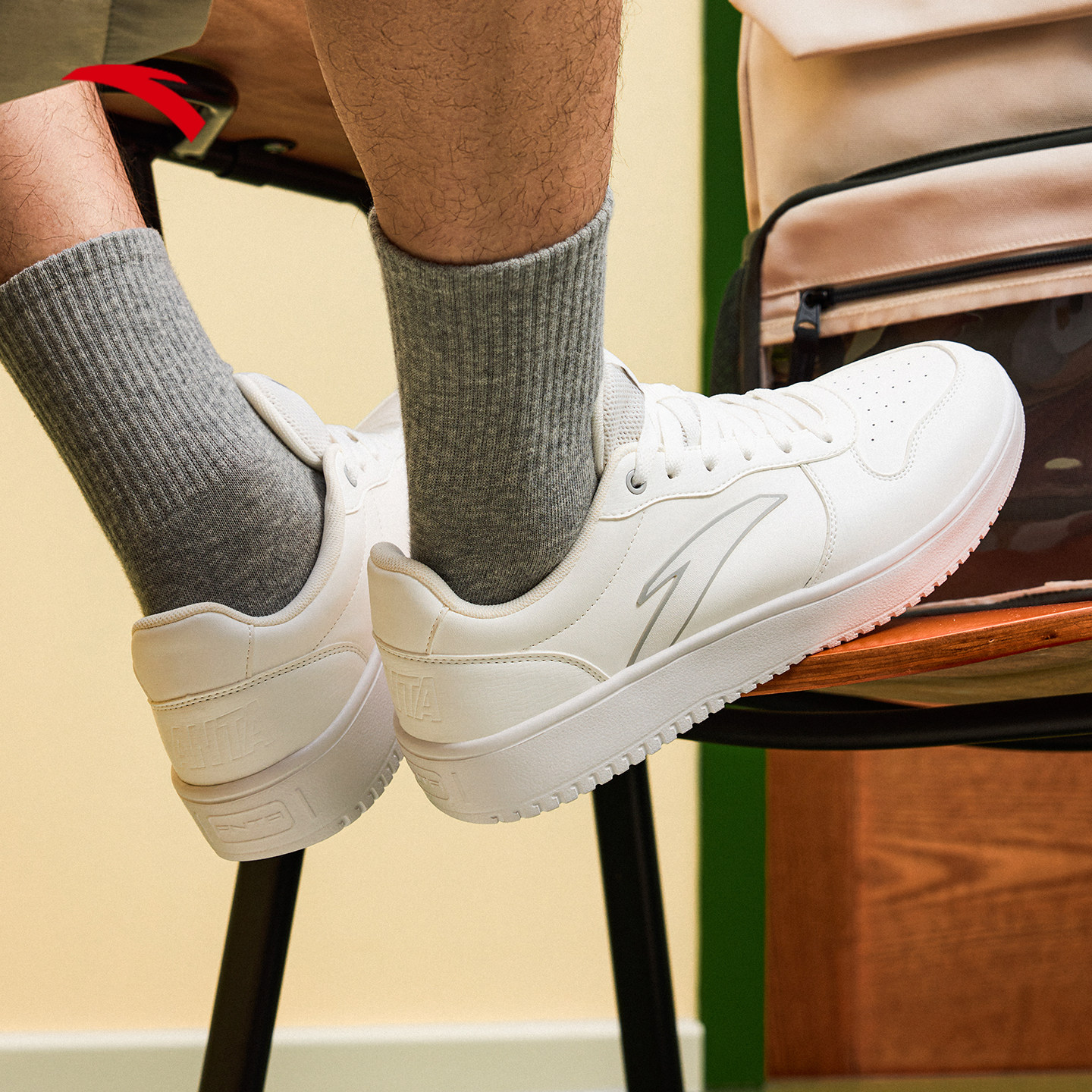 安踏板鞋休闲舒适软底防滑时尚百搭运动经典小白鞋,运动鞋new,板鞋,淘宝优惠券,粉丝福利购,淘宝优惠卷