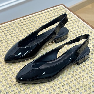 女SLP118023 舒适百搭平底凉鞋 STELLA LUNA春夏简约亮面漆皮单鞋