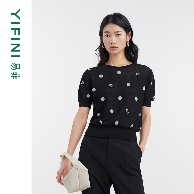 易菲宽松高捻棉绣花波点针织衫