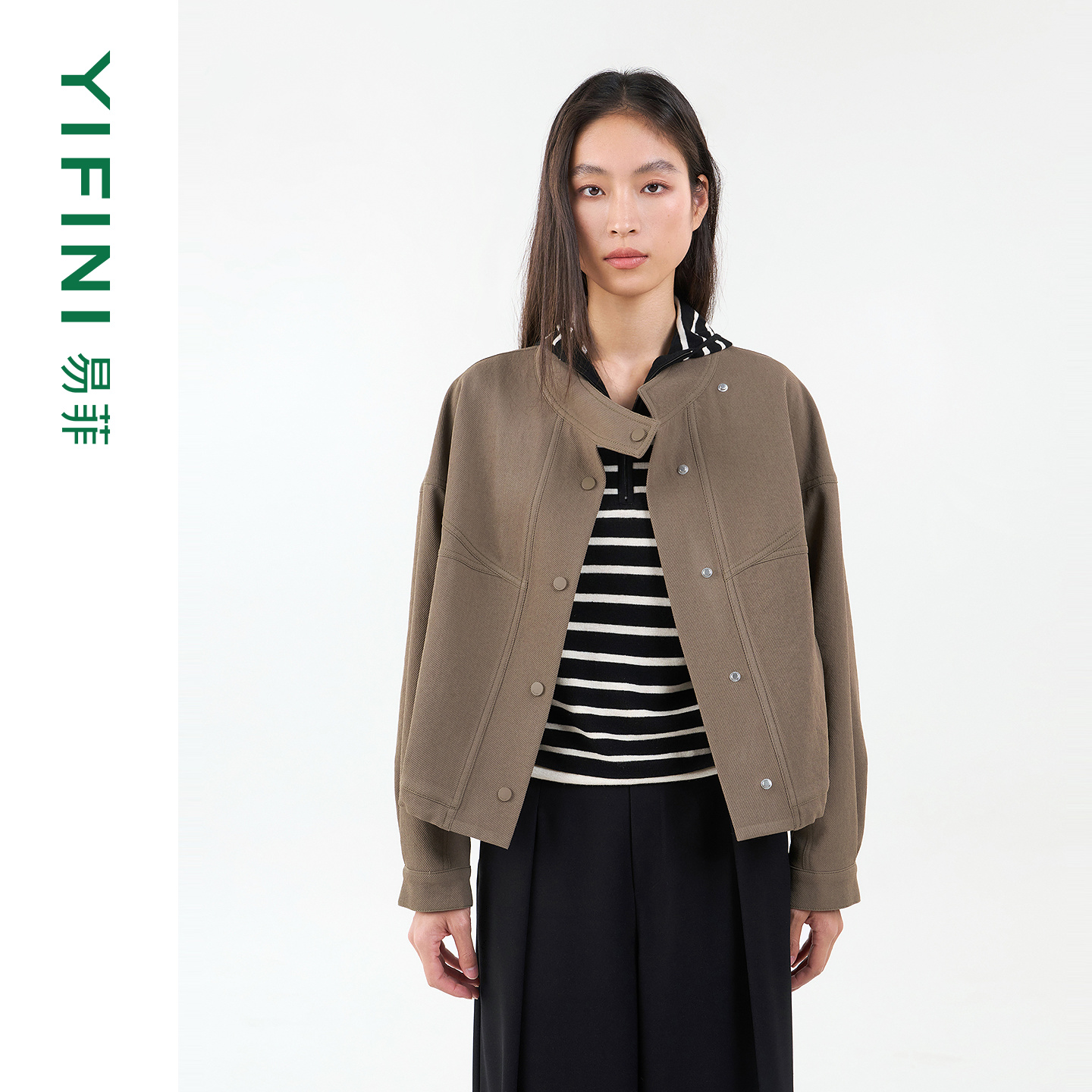 易菲设计师高级感宽松短款外套