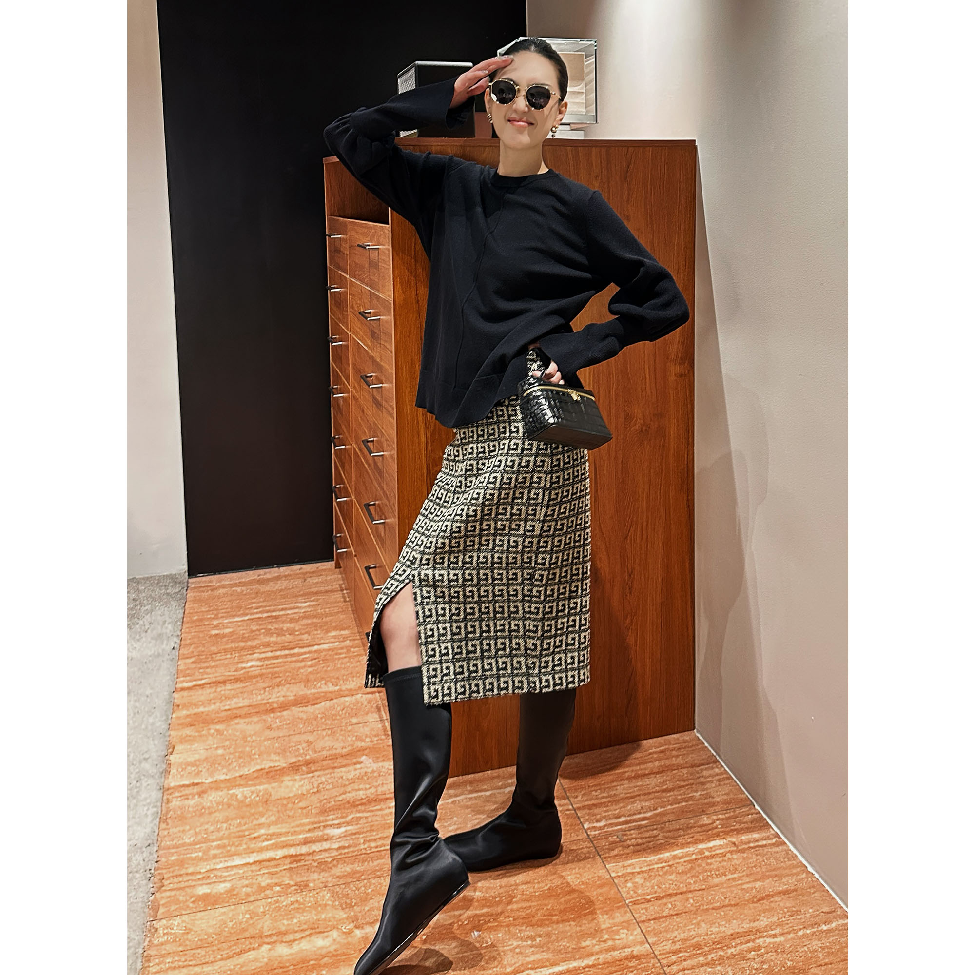 紫紫  失序几何裙    纹理之美细纺包臀香妮风半裙ZD10BZHJ305