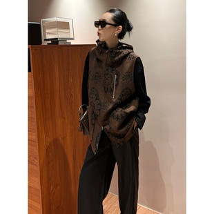 紫紫盛唐雾凇马甲 显瘦双面柔肌理连帽拉链马甲无袖设计感外套女