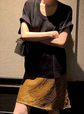 松紧腰纹理之美四季叠搭半身裙