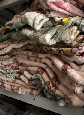 特价珊瑚绒法兰绒盖毯子人宠物用毛毯垫毯宠物垫窝毯洗澡保暖毯