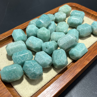 巴西天河石吊坠无忧化切面桶珠