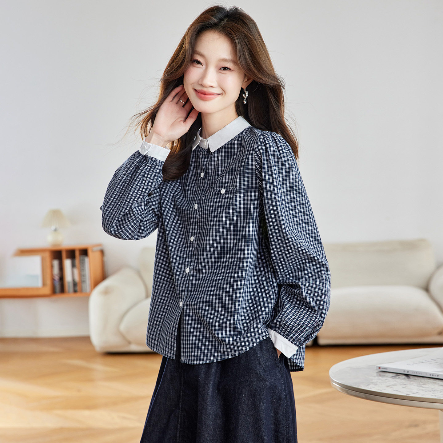 春季减龄拼色格子宽松衬衫女