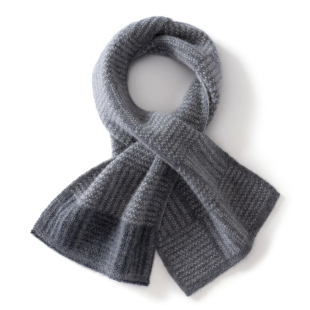 秋冬季新款山羊绒小围巾男士短款针织百搭交叉穿孔保暖护颈小围脖