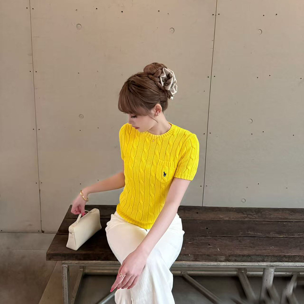 欧货2026春季新款小马刺绣麻花老钱风气质针织短袖口袋短款上衣