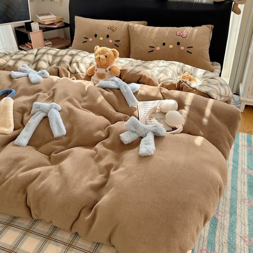 韩系兔毛蝴蝶结绣花牛奶绒套件