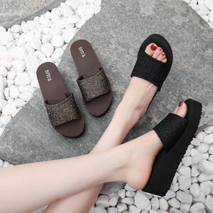 bitis越南女士防滑橡胶凉拖