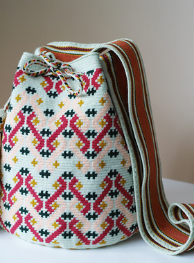 哥仑比亚WAYUU部落手工编织包瓦尤包单股大号青绿肉色姜黄红