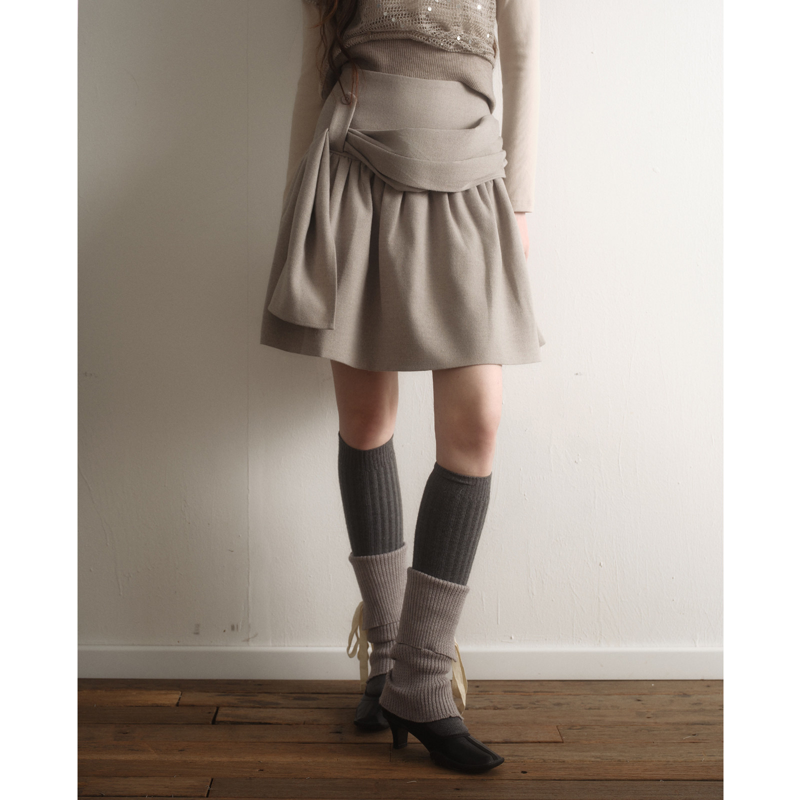 今日艺术家原创雾感灰立体褶皱磨毛腰封A字半身裙,女装/女士精品,半身裙,淘宝优惠券,粉丝福利购,淘宝优惠卷