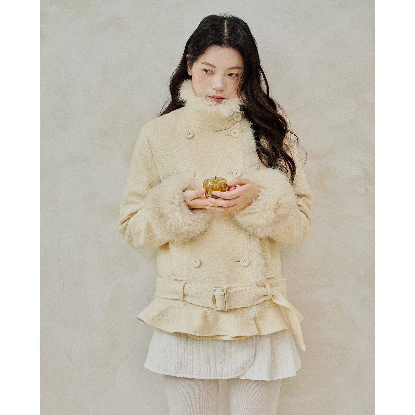 今日艺术家米白色50羊毛绒复古甜系饰边双排扣毛呢外套