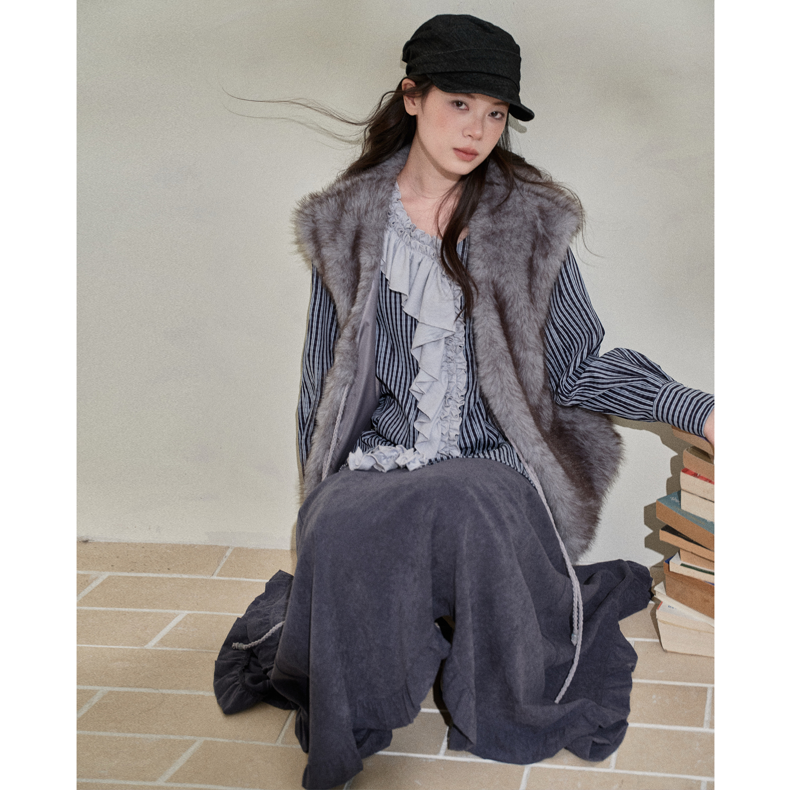 今日艺术家原创雾霾蓝百搭环保皮草马甲
