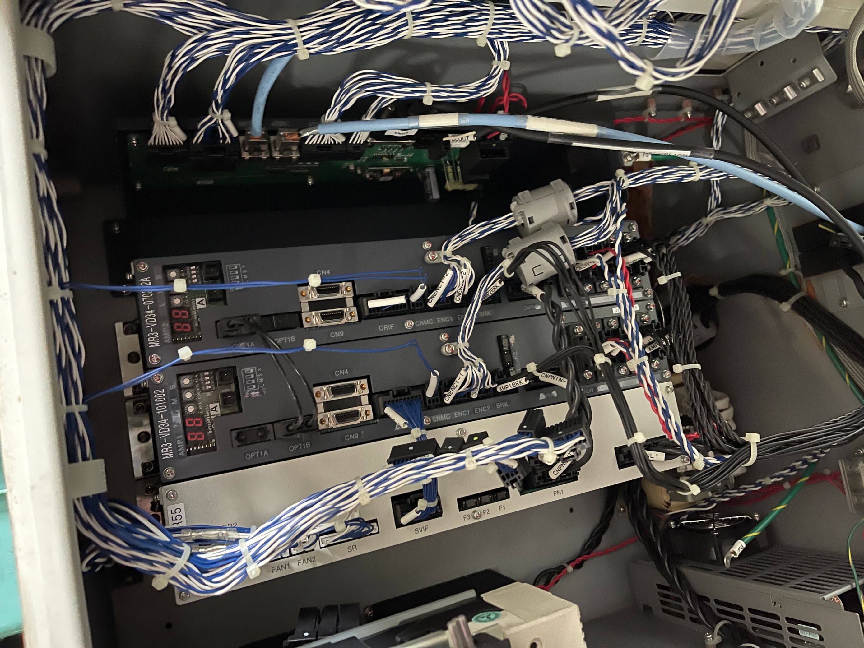 MR3D-CR55三菱机器人控制单元MR3-VD34-101002/MR3-VD34-070202A