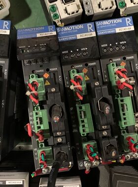 三洋伺服驱动器RS1A01AA 现货