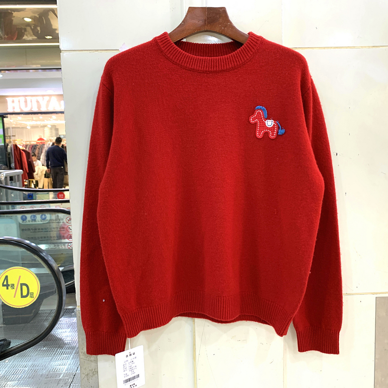 73-5106欧洲站冬季2025时尚圆领新年红色刺绣小马羊绒羊毛针织衫