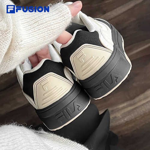 FILAFUSION斐乐女子板鞋