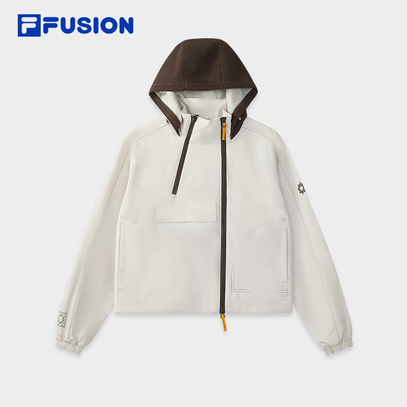 FILA FUSION | DOE斐乐潮牌梭织外套女2025秋季新款宽松连帽上衣