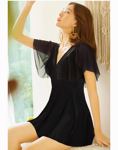 泳衣女大码胖MM遮肉显瘦大胸游泳衣女款2026年新款夏季沙滩游泳装