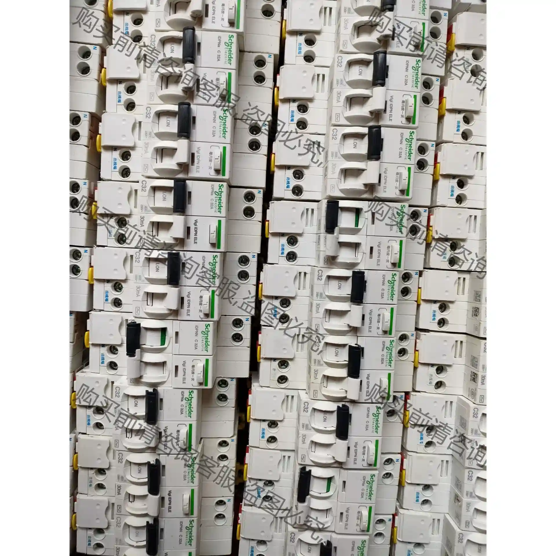 施耐de1p+n漏电开关 先议价 包上机好用