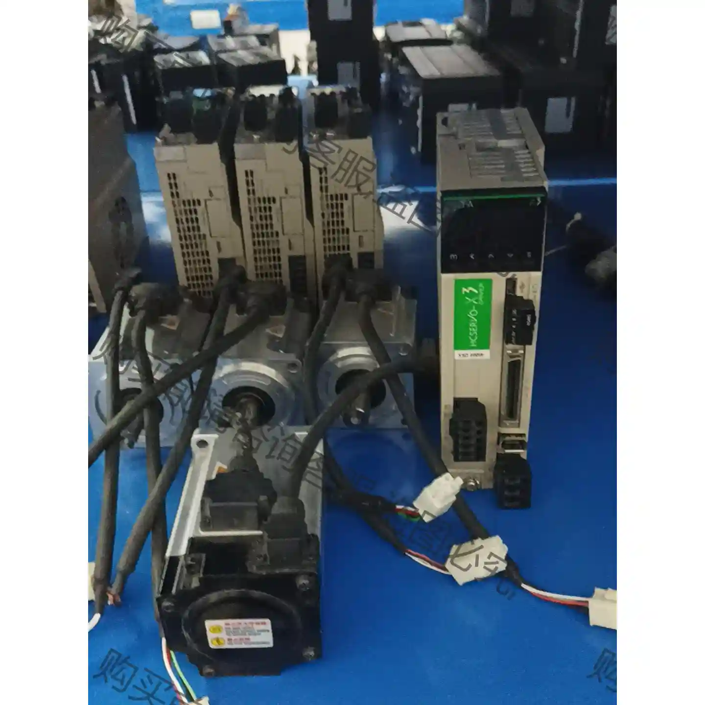禾川伺服电机400w：驱动SV-X3DA040A-D。电机S 先议价 包上机好用