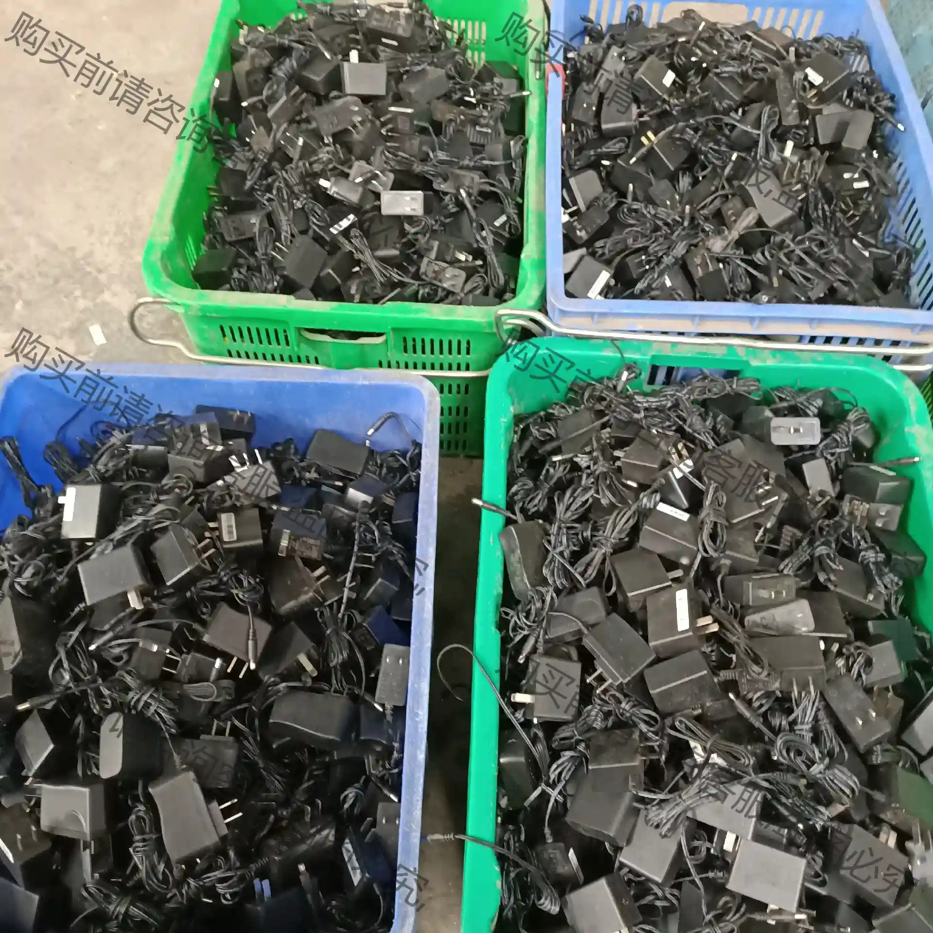 电源适配器12V1A1.5A2A,量大！有需要的老班私聊我！ 先议价 包上