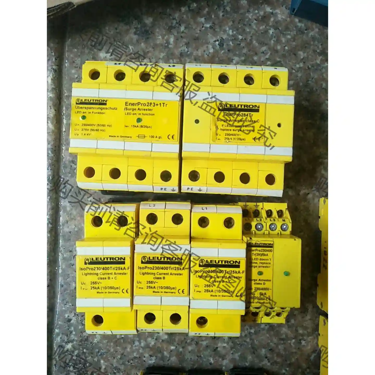 德国LEUTRON防雷器，正品拆机，实物如图所示， 先议价 包上机好