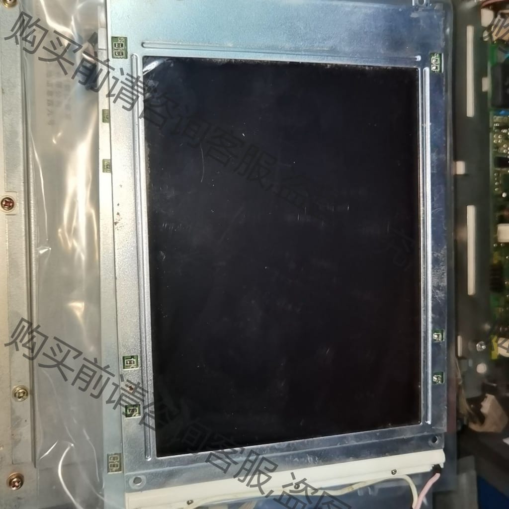 功能正常议价 LM64P101发那科7.2寸液晶黑白屏幕，原装拆机屏幕。
