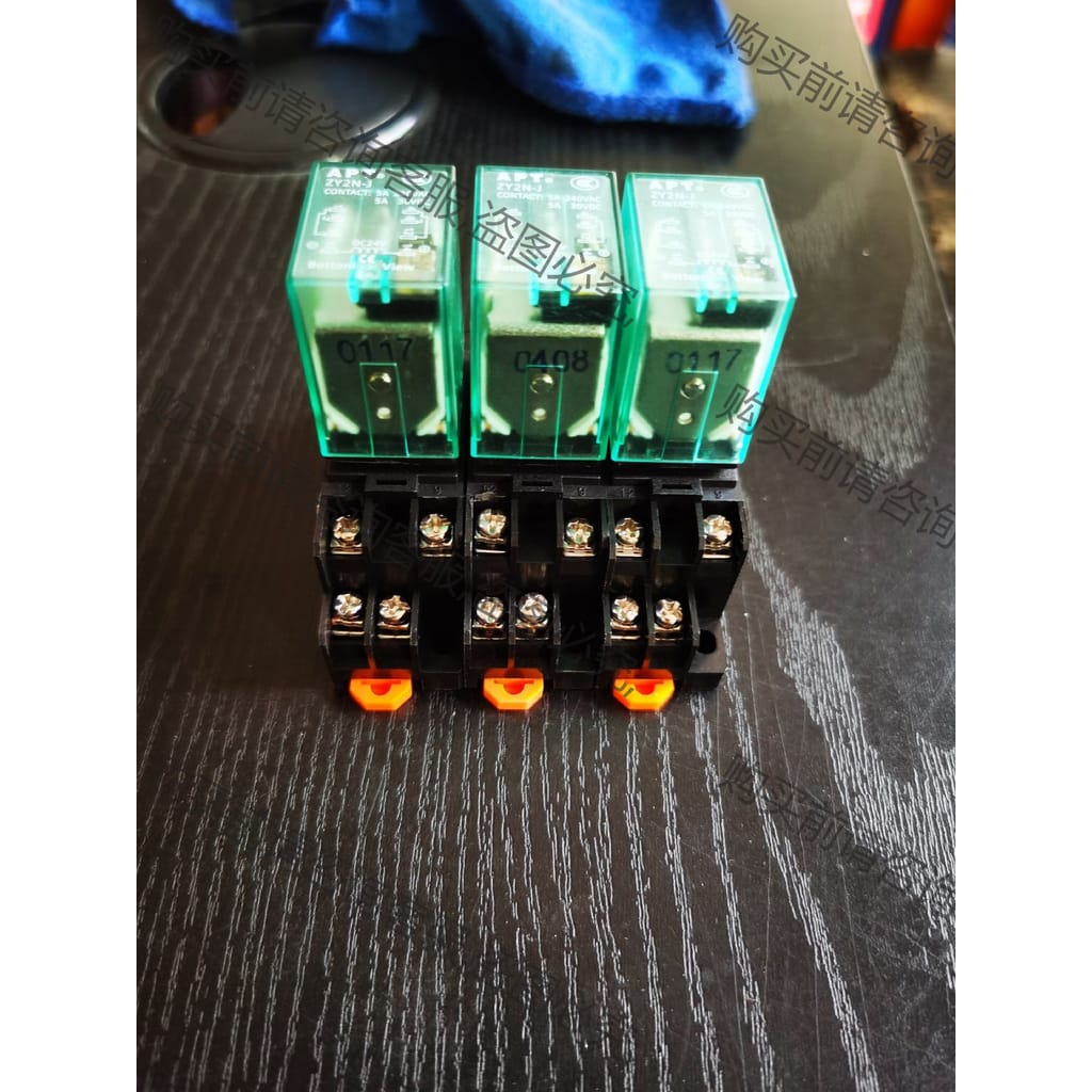 功能正常议价 西门ziAPT继电器ZY2N一J，线圈DC24V，全新口罩机电