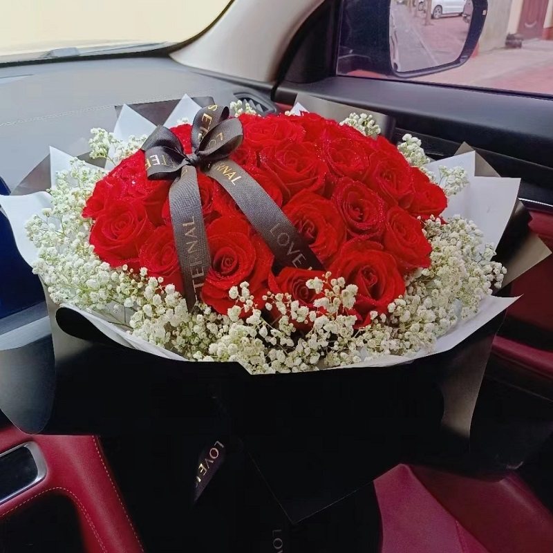 恩施市鲜花店专人送货生日红玫瑰束1利川建始咸丰宣恩县来凤