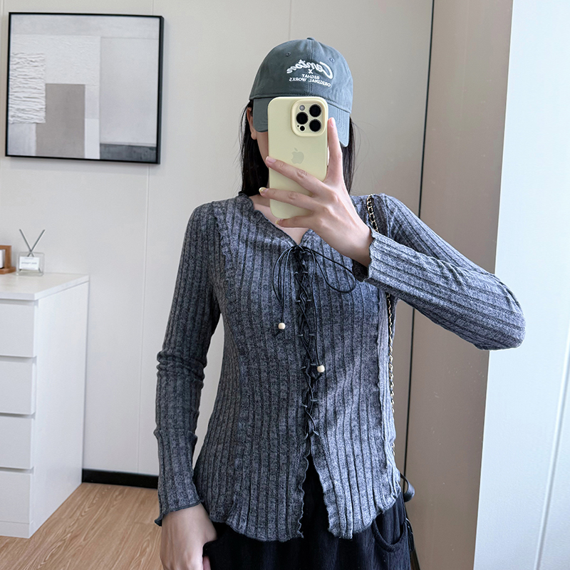 COCO微胖大码女装mm2025秋季穿搭显瘦打底衫通勤纽扣针织长袖上衣